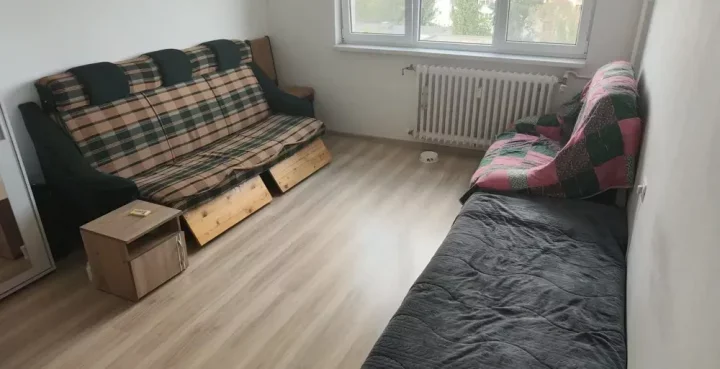 Alexandru Obregia strada Dorohoi apartament 2 camere confort 1